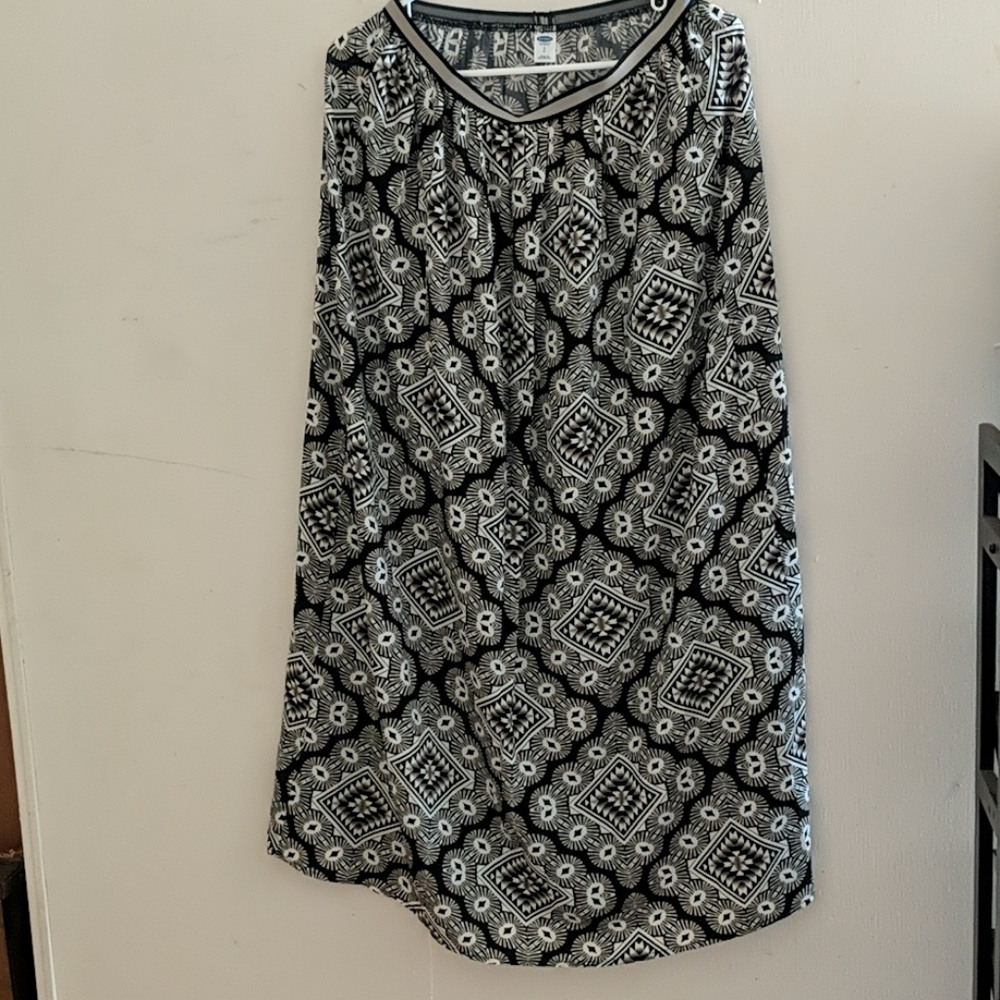 Geometric Print Skirt